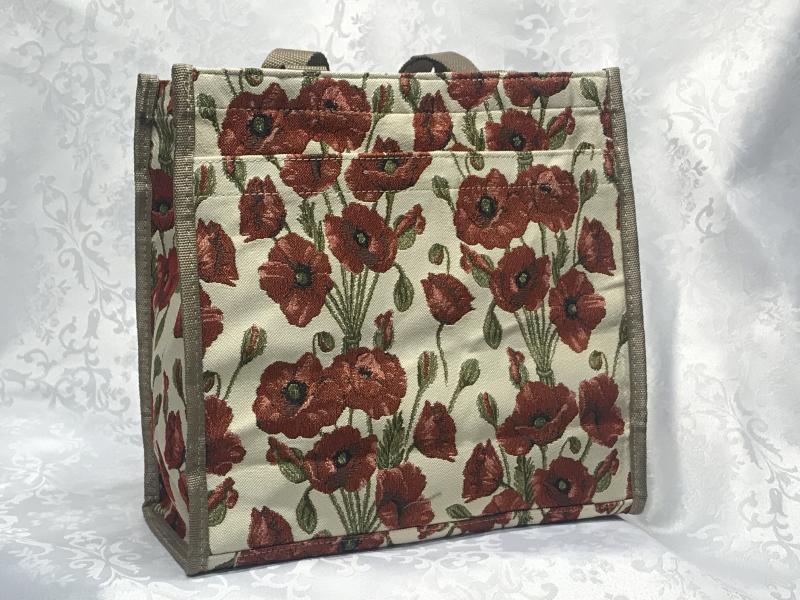 bag with ppopy flowers