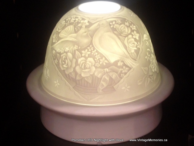 Porcelain LED Nightlight with winter dove