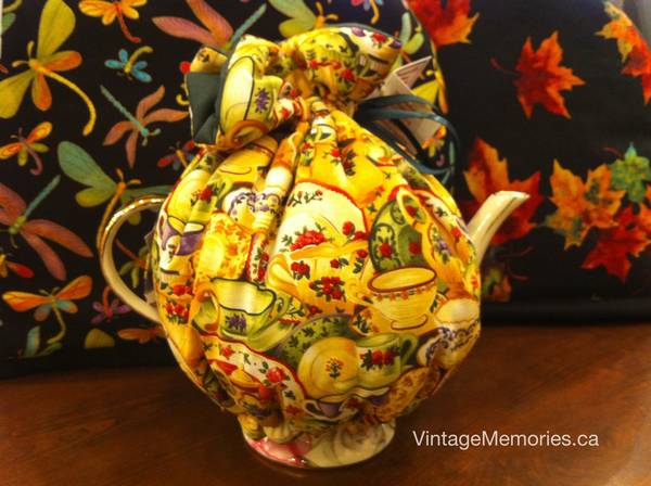 tea pot cosy -tea cups